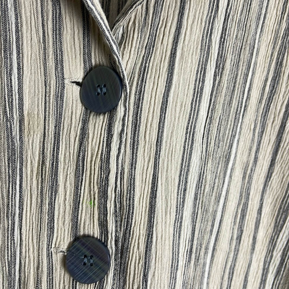 Appleseed’s lightweight Blazer Petite L - Picture 2 of 9